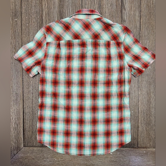 🌞 St. John's Bay Outdoor Button-up Short-Sleeve Men's Medium 🌞 - Picture 7 of 7